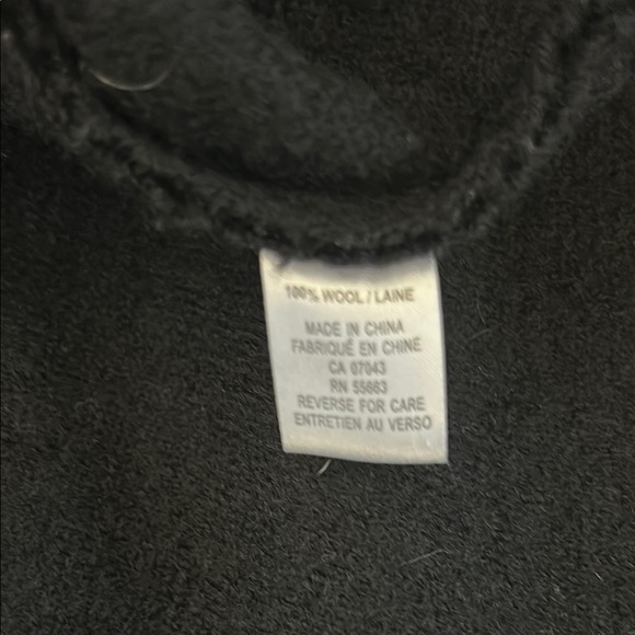 Stylish Black Wool Wrap Coat - Picture 7 of 8